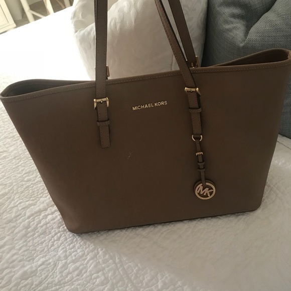 Michael Kors Handbags - Michael Kors Bag